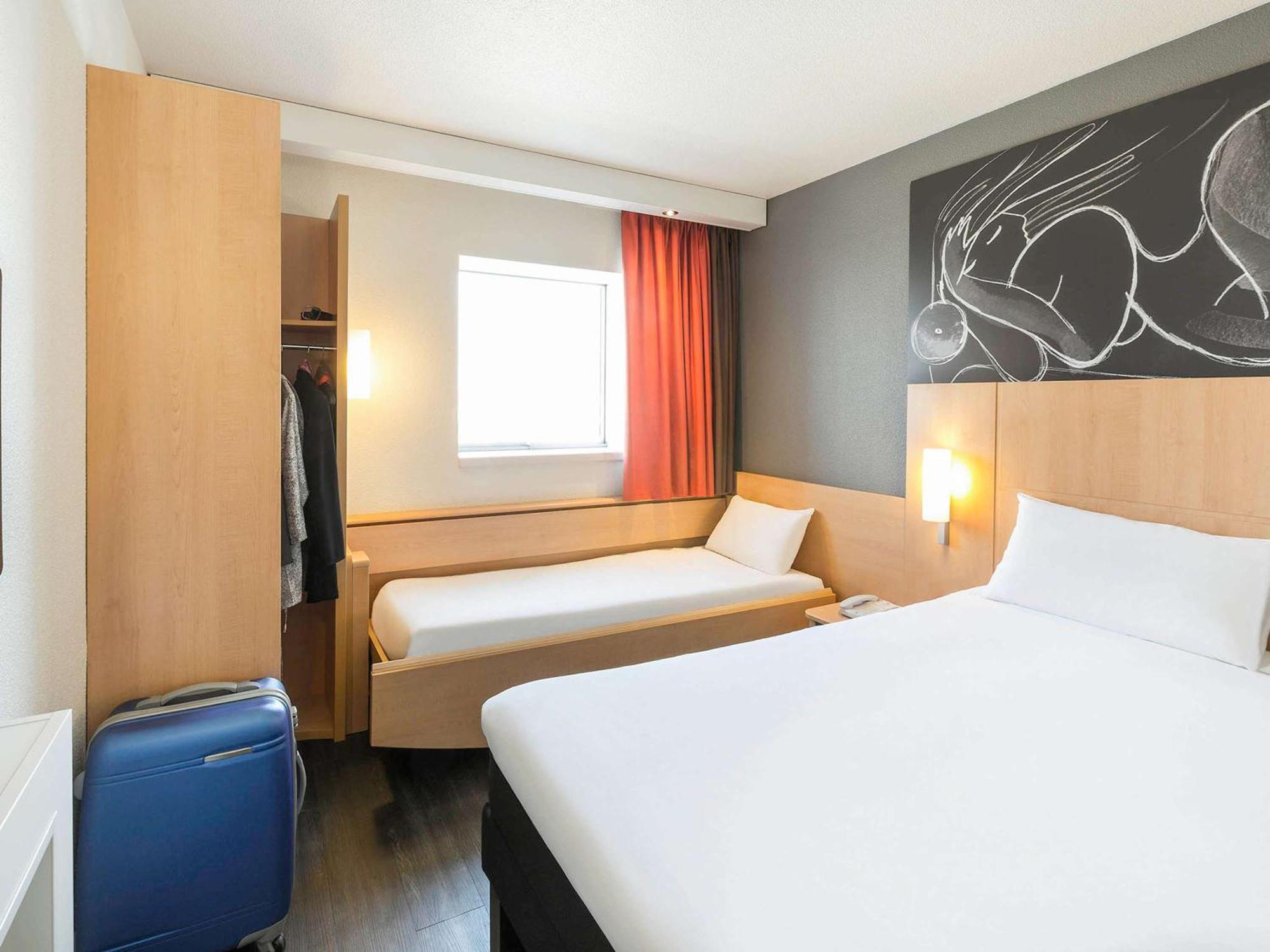 Hotel ibis Rennes Centre Gare Sud Exterior foto