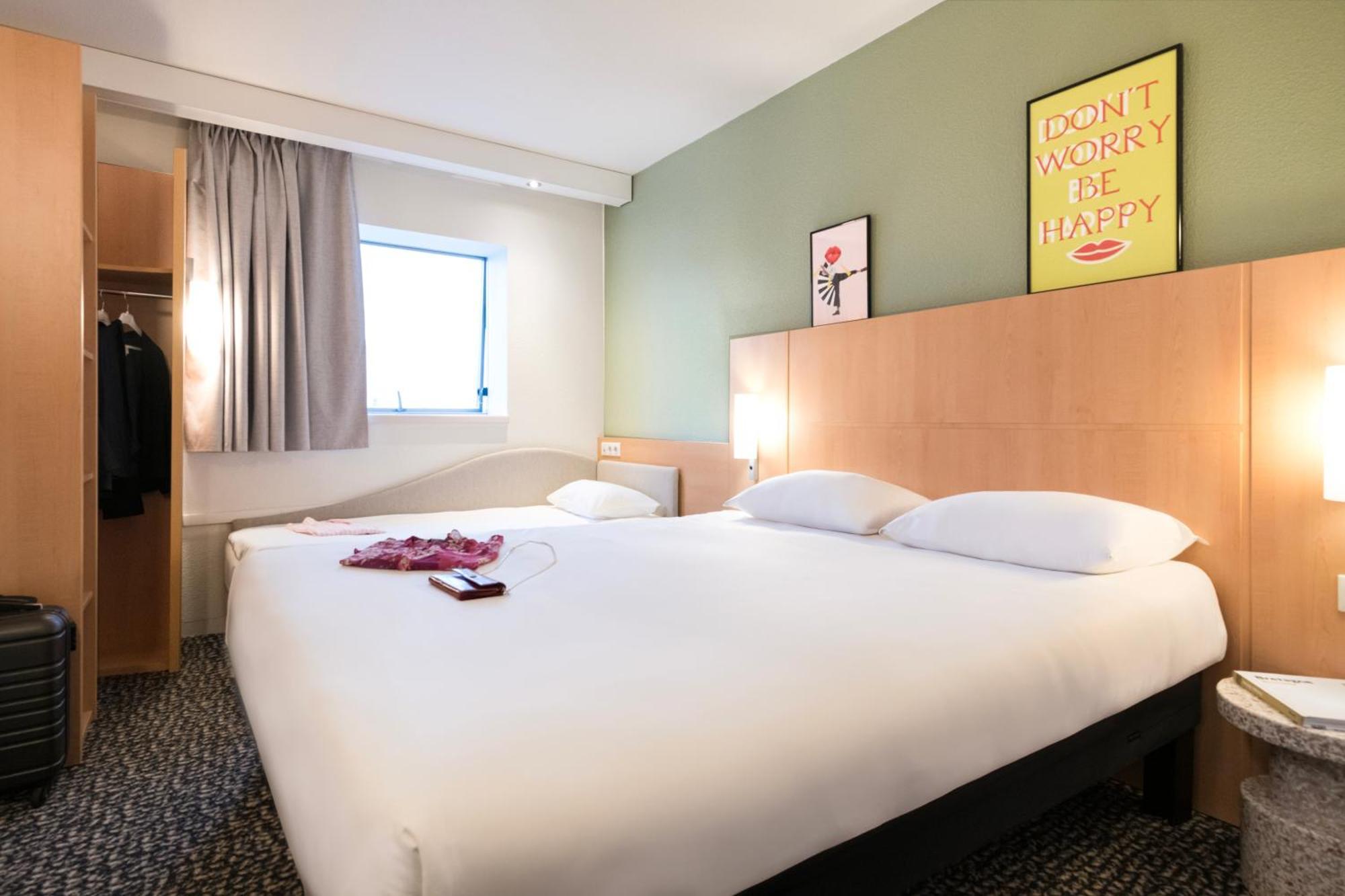 Hotel ibis Rennes Centre Gare Sud Exterior foto